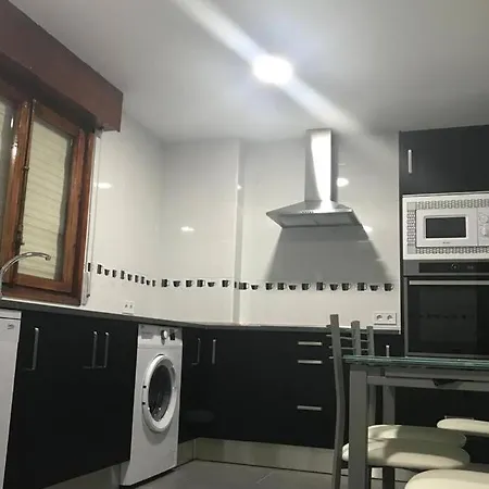 Piso La Reina شقة